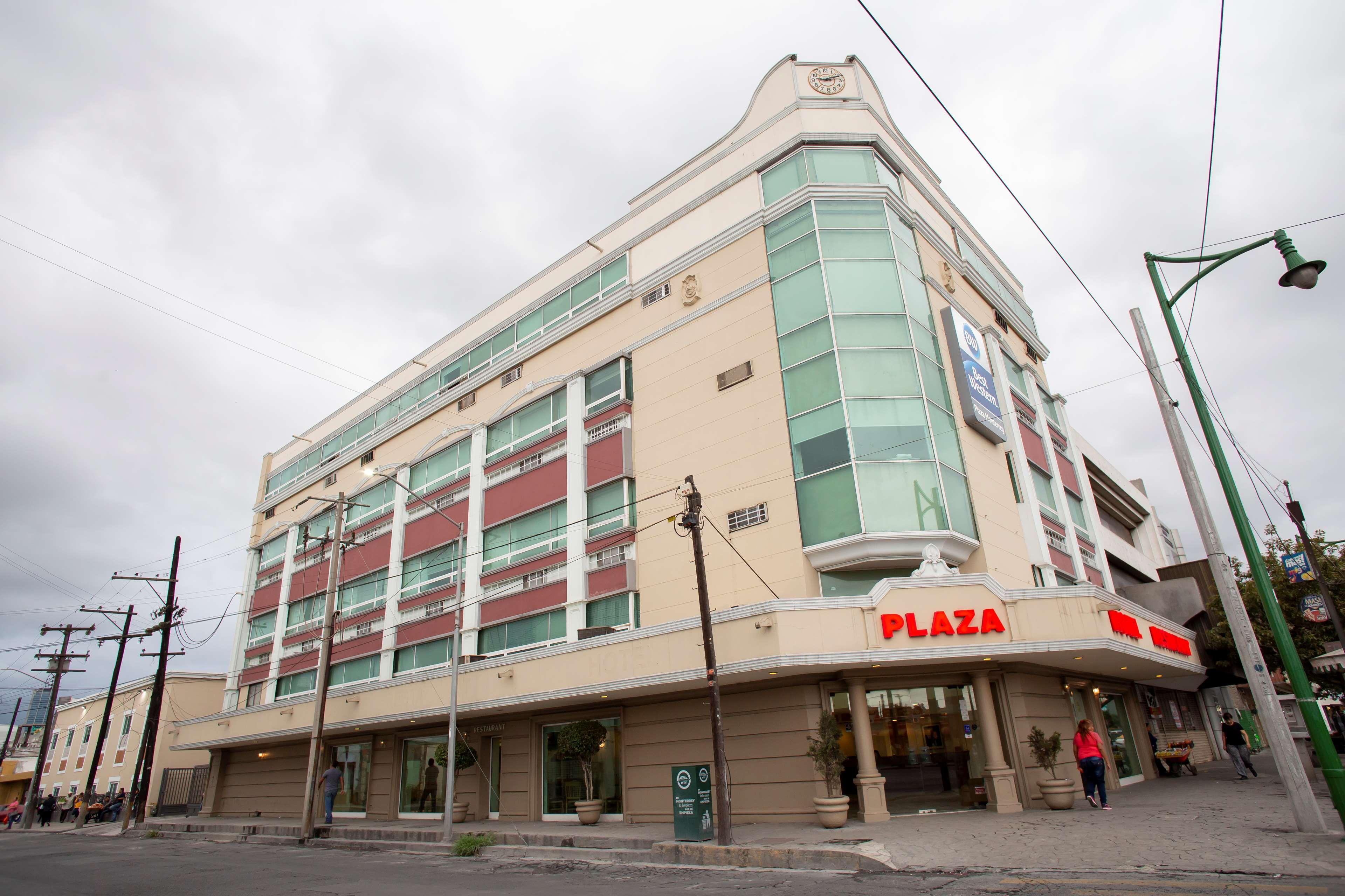 Vista Exterior Hotel Plaza Calzada