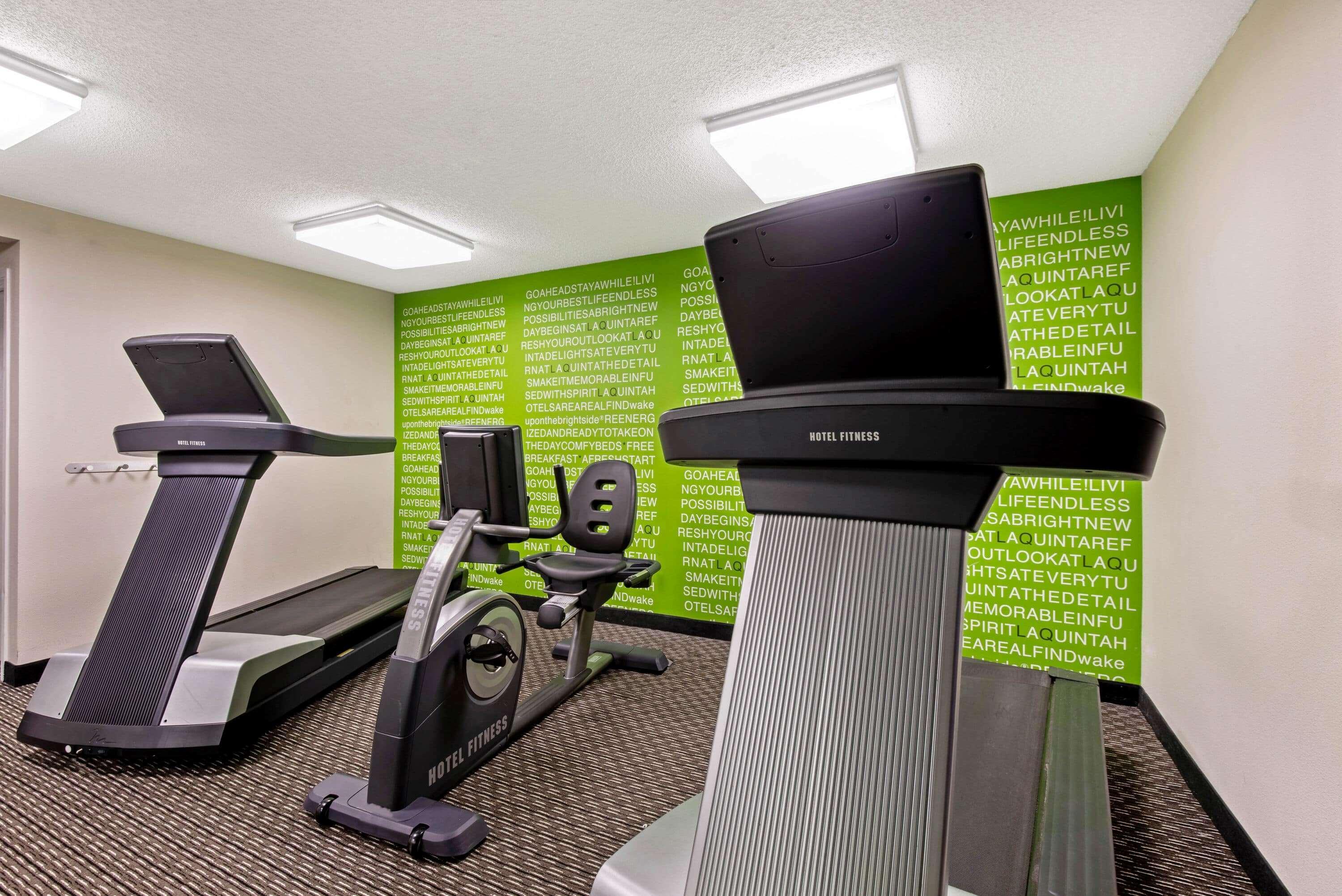 Instalaciones Recreativas La Quinta Inn & Suites by Wyndham Harrisburg Airport Hershey