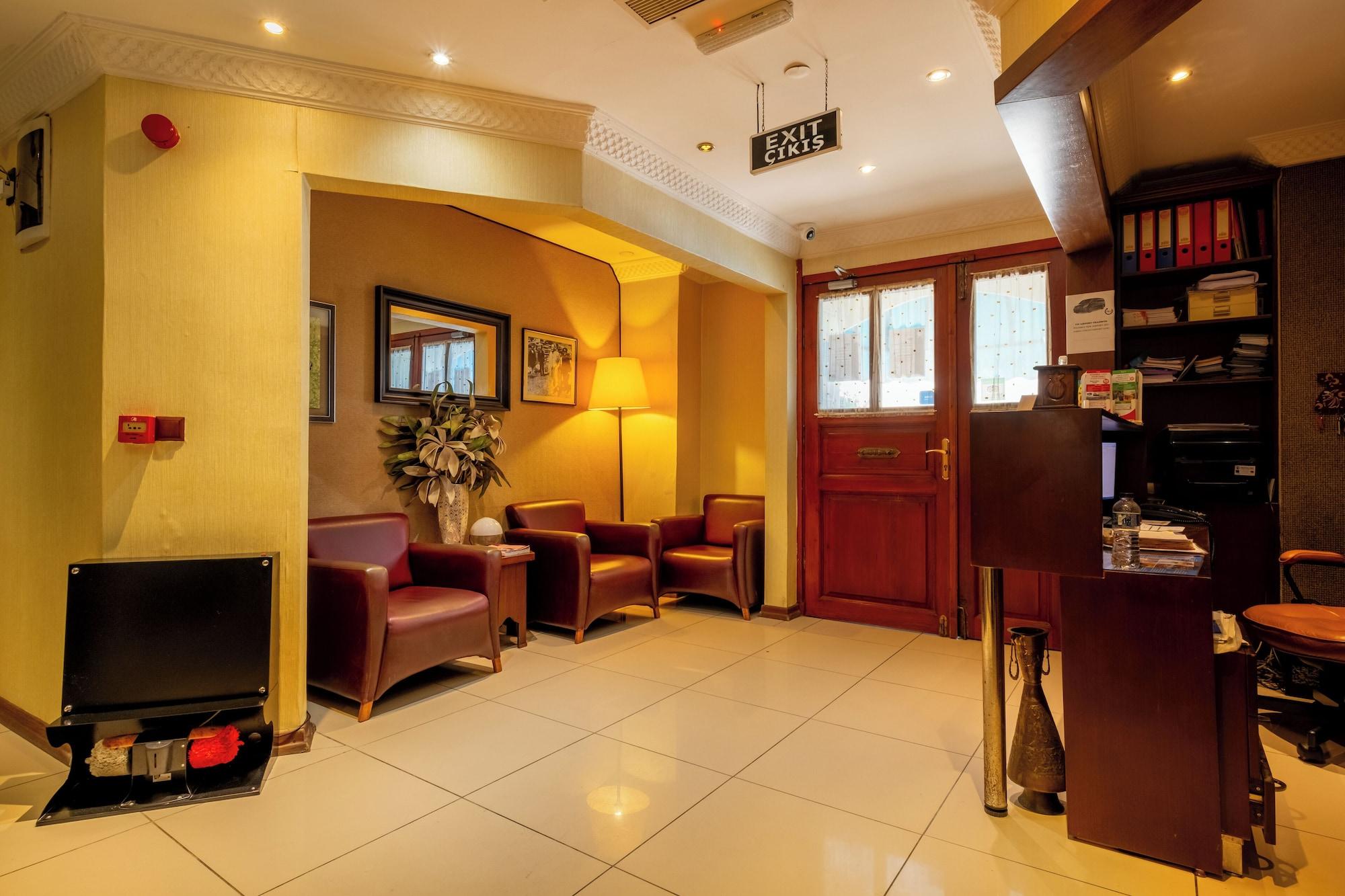 Vista Lobby Mangana Konak