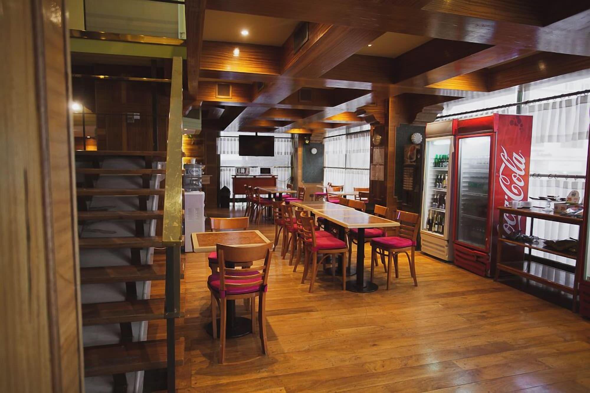 Comodidades del Alojamiento Comodoro Hotel