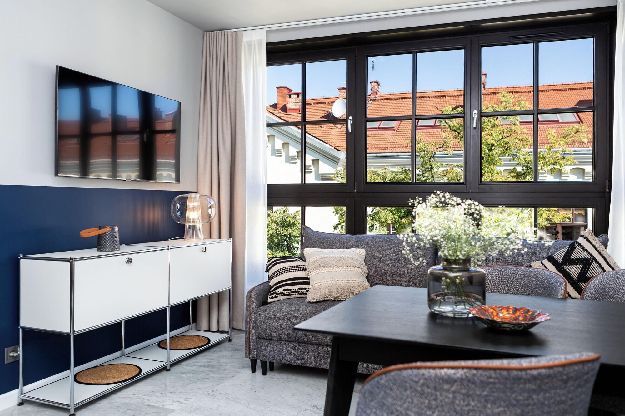 Varios H11 Aparthotel