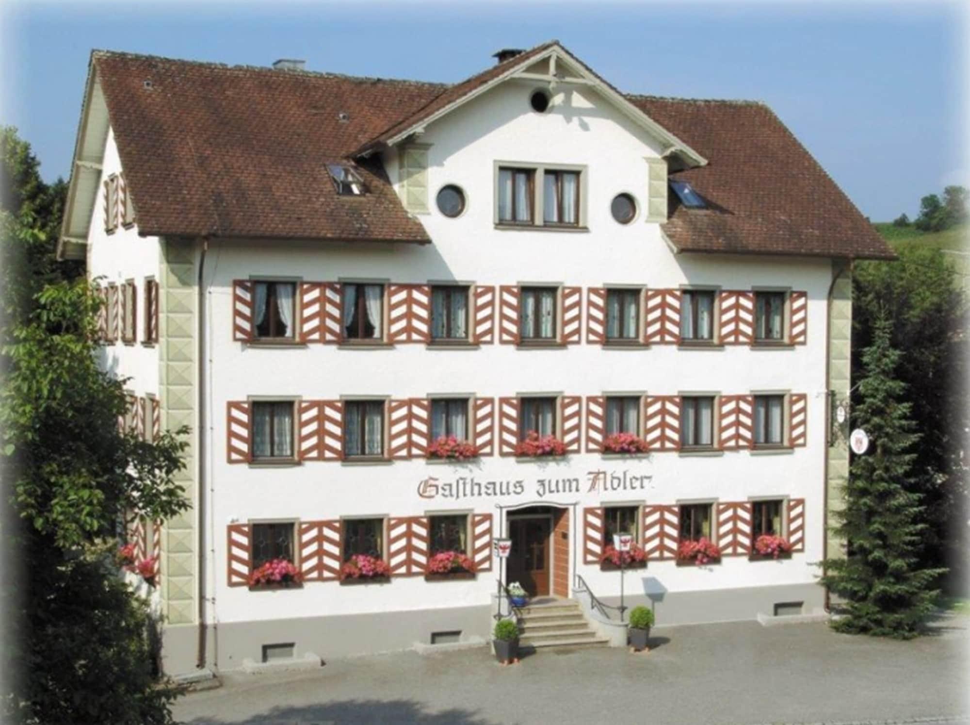Vista Exterior Landhotel-Restaurant Adler