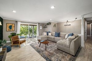Alquiler Vacacional - City/Mtn view, 2100sqft House, Ski Tahoe 35min