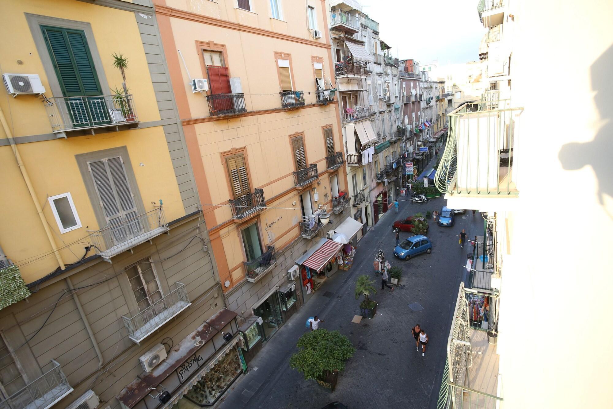 Vista Exterior Le Mura Antiche