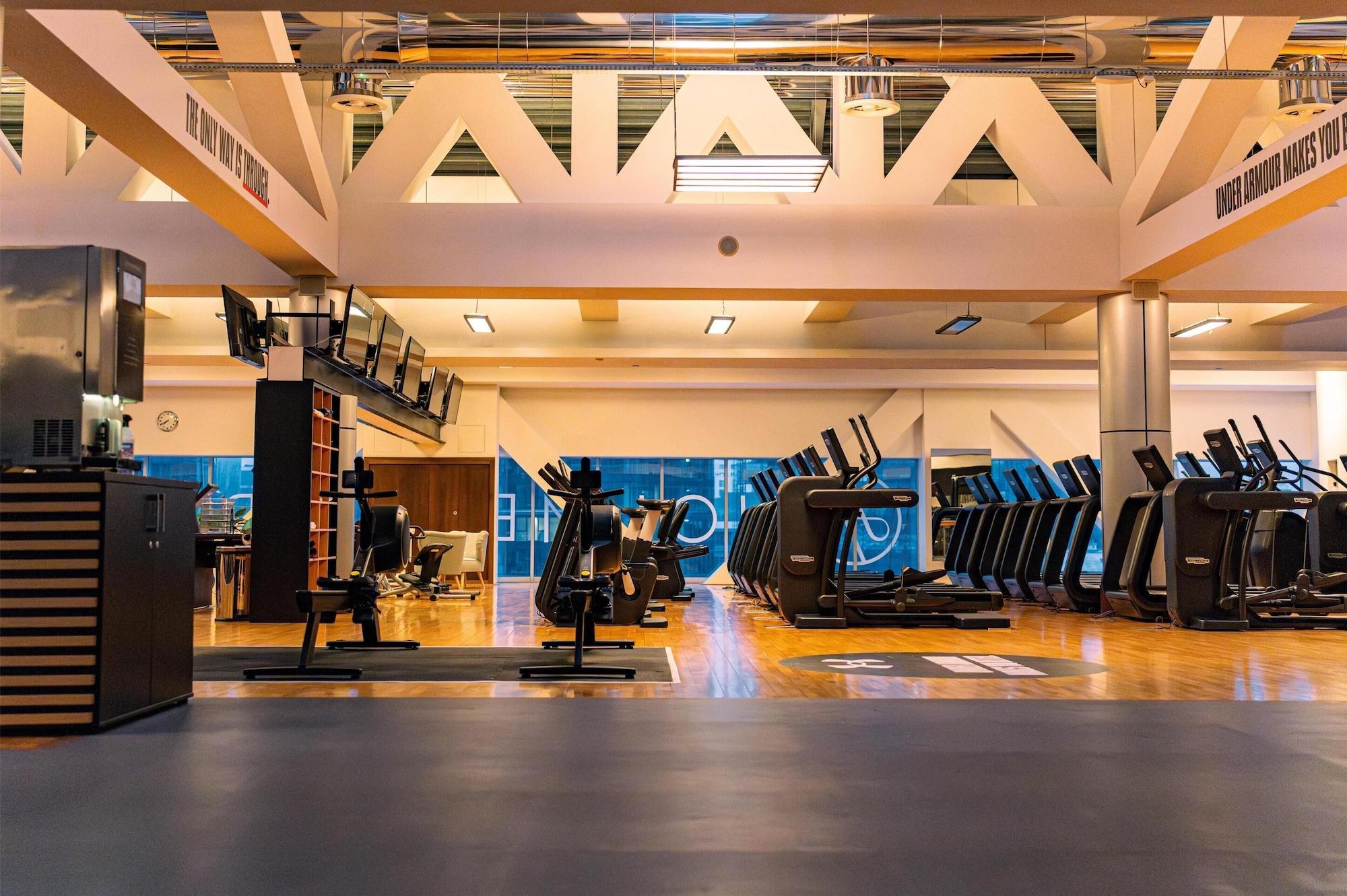 Gimnasio Hilton Warsaw City