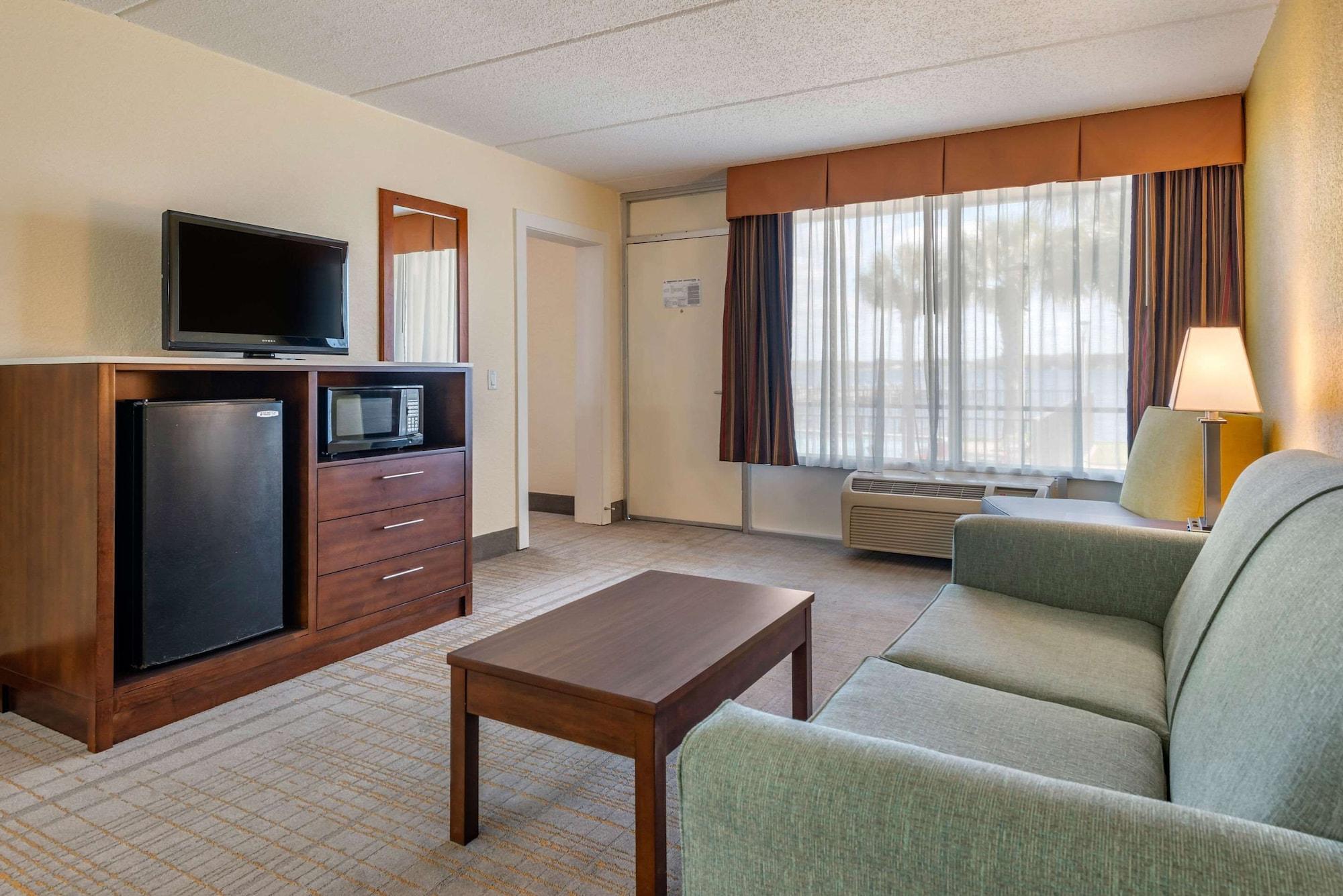 Habitación Quality Inn & Suites Palatka Riverfront