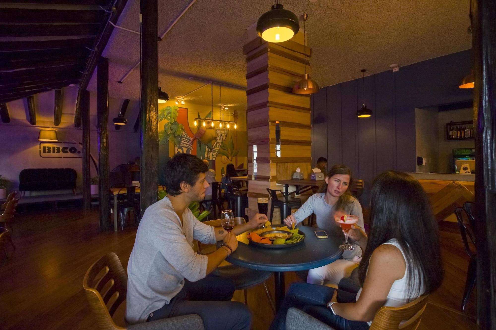 Restaurant Socialtel Quito
