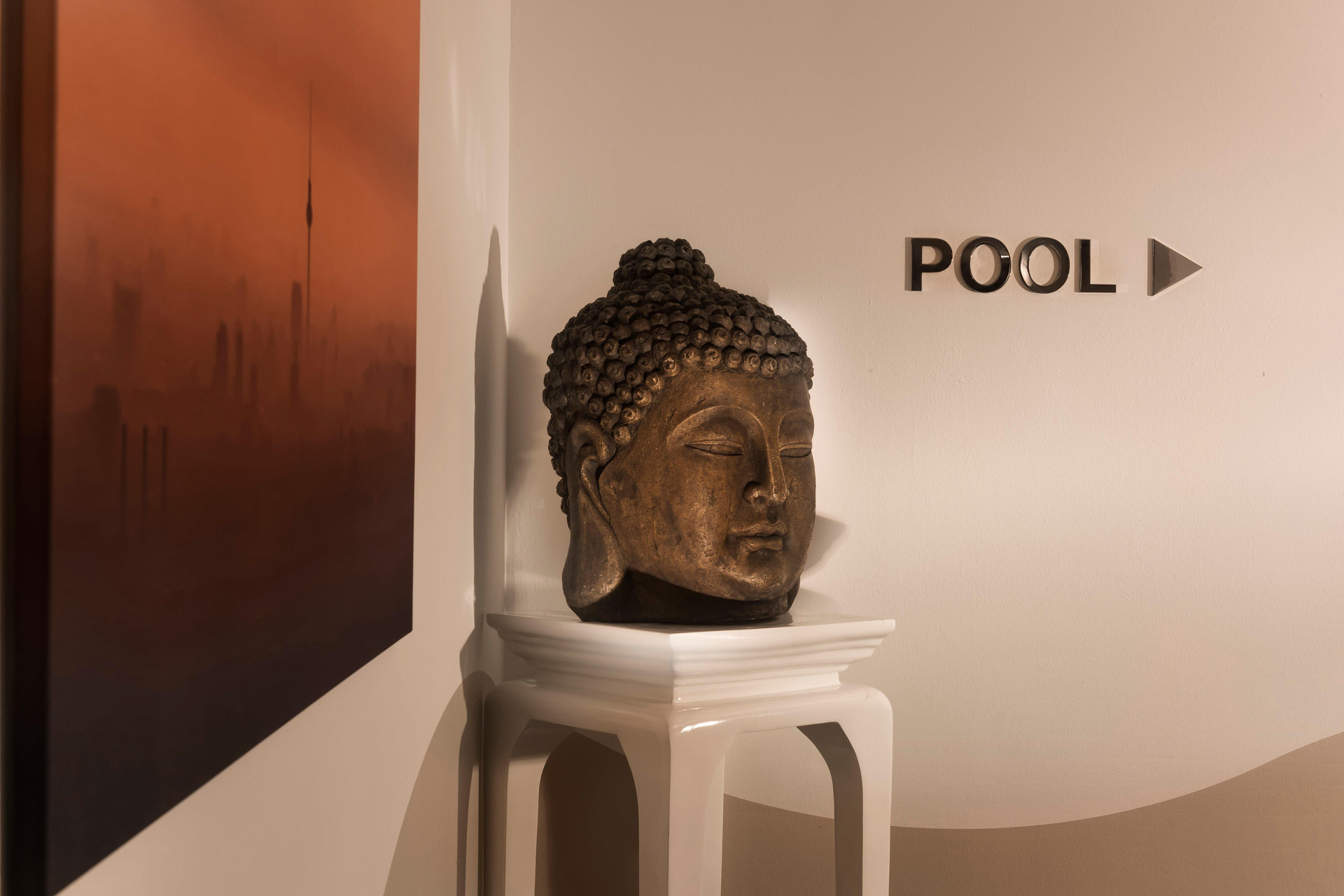 Vista Piscina Holiday Inn Berlin City West by IHG