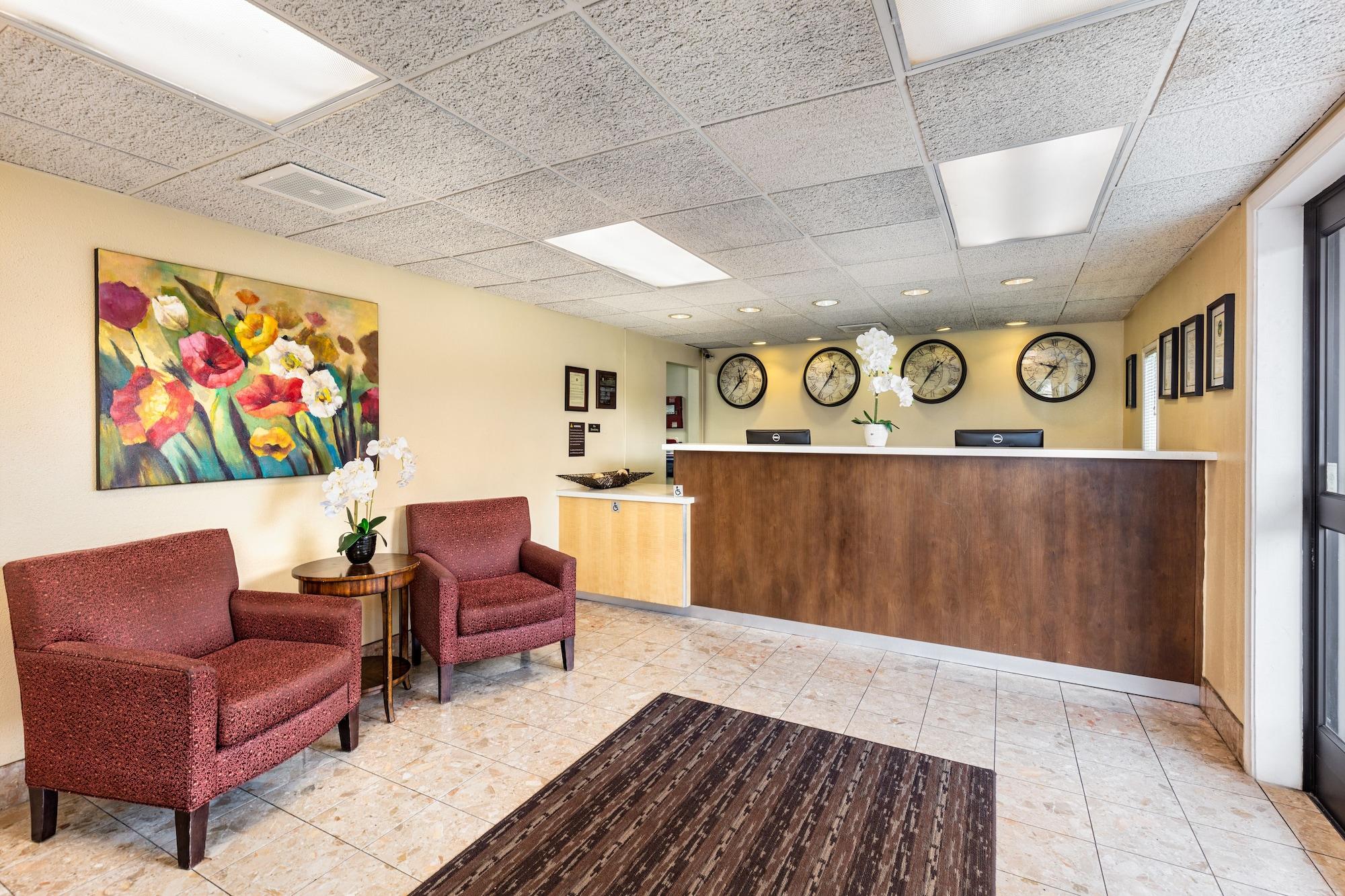 Vista Lobby Key Inn & Suites