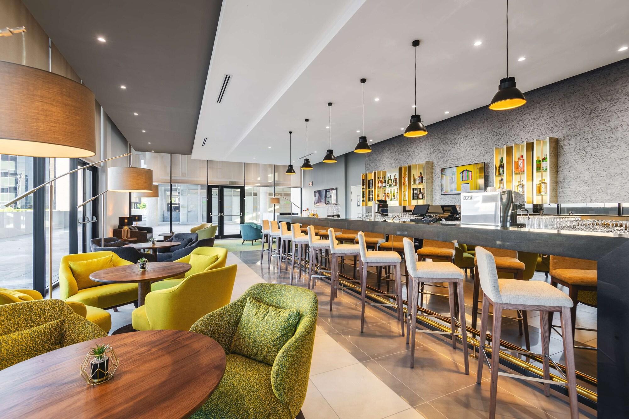 Bar/Salón Hilton Garden Inn Windhoek