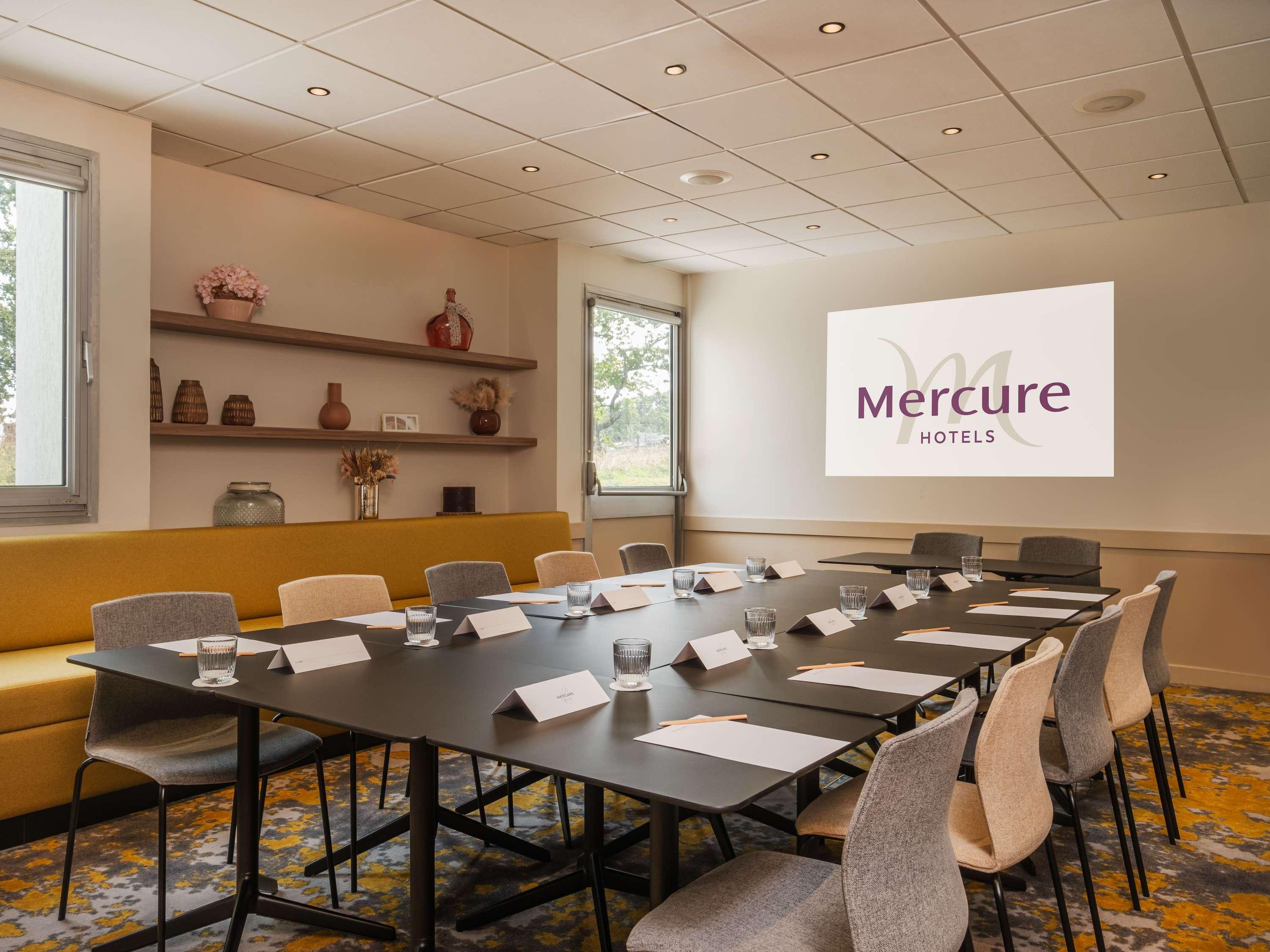 Sala de Reuniones Mercure Le Mans Batignolles