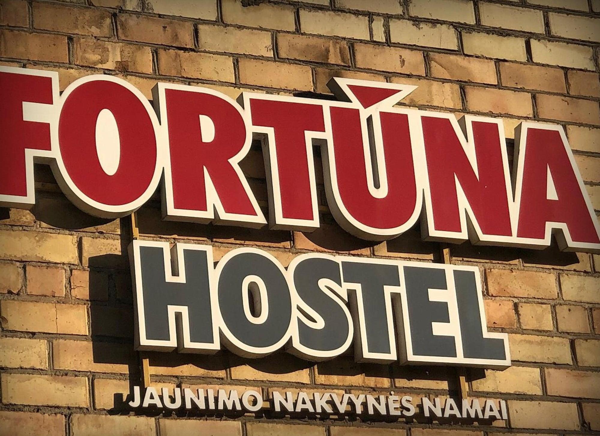 Vista Exterior Fortuna Hostel