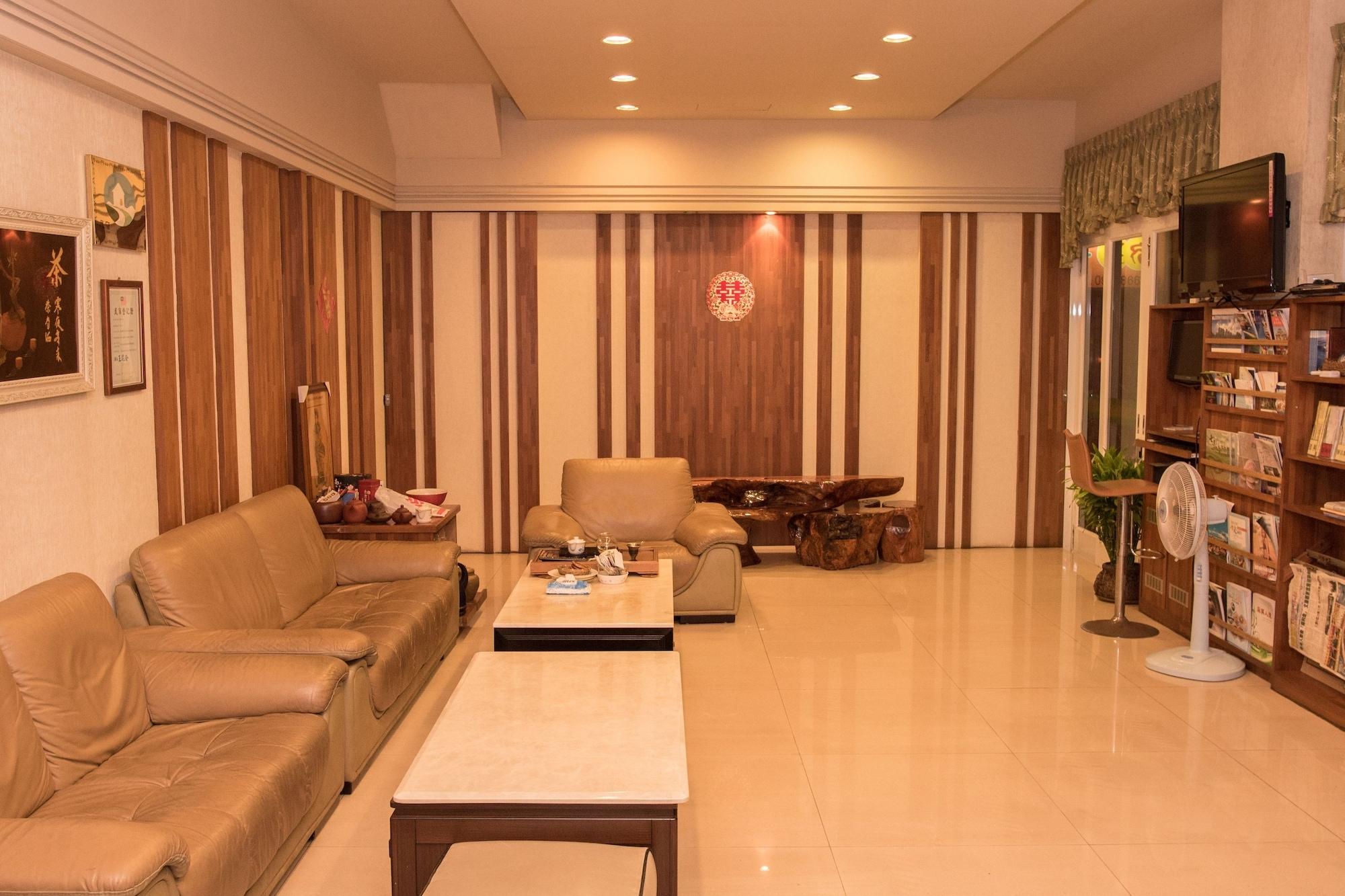 Vista Lobby Long Hong B&B