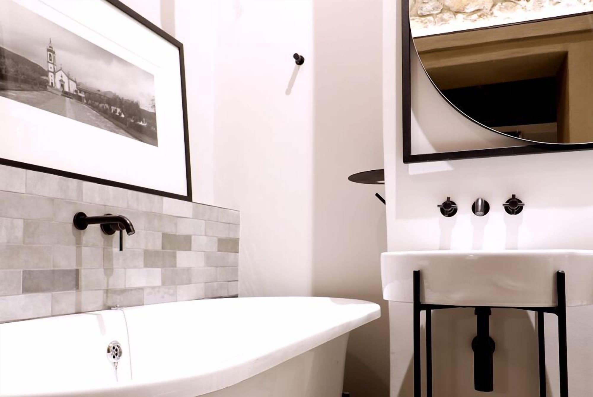 Equipamiento de Habitación Bastion House