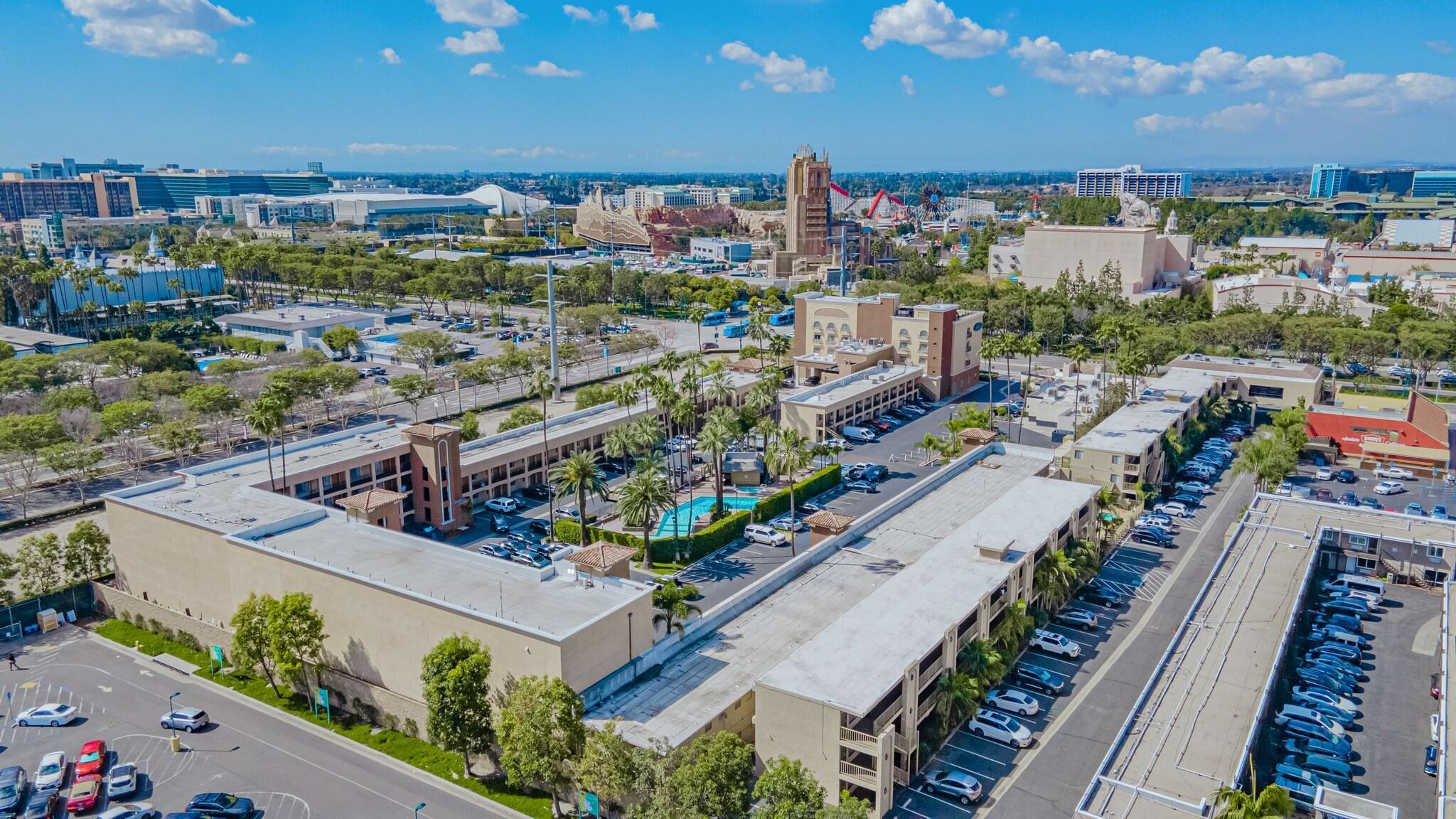 Vista Exterior Grand Legacy At the Park