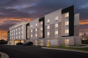 Alojamiento - Everhome Suites Huntsville - Research Park