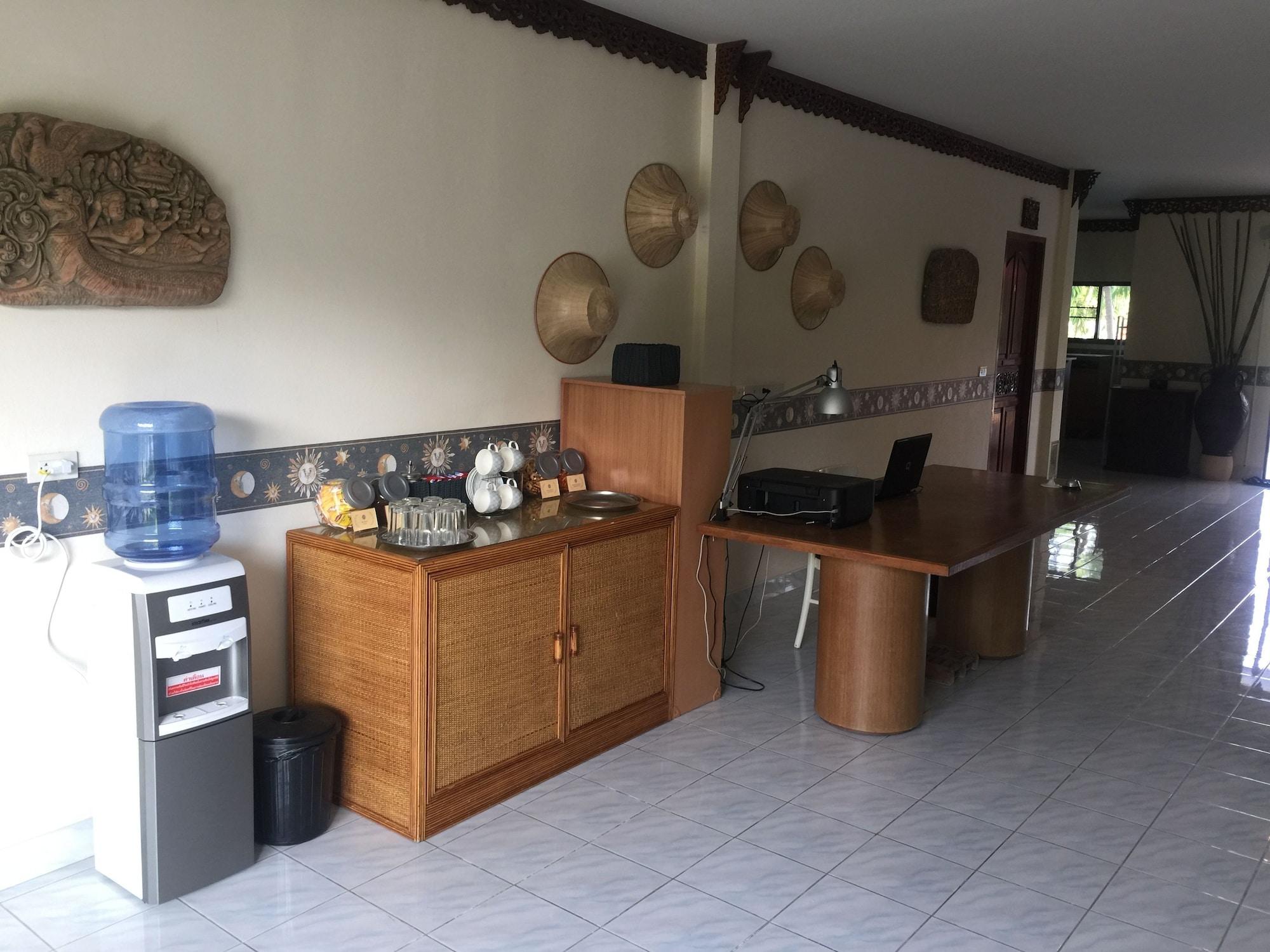 Vista Lobby Lyndale Lodge