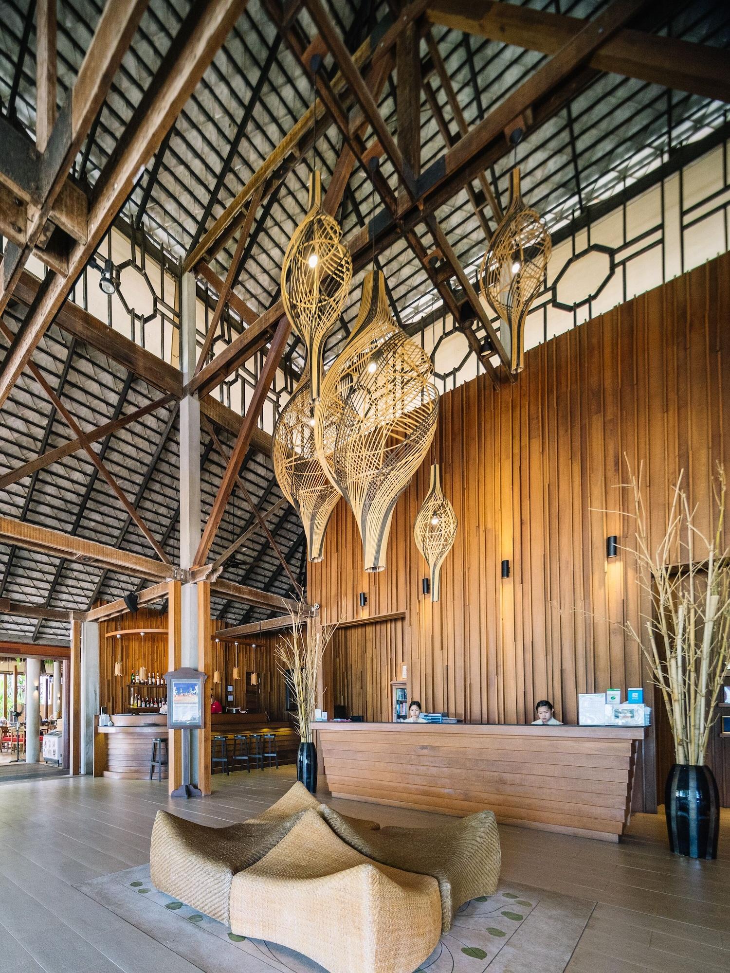 Vista Lobby Ao Prao Resort
