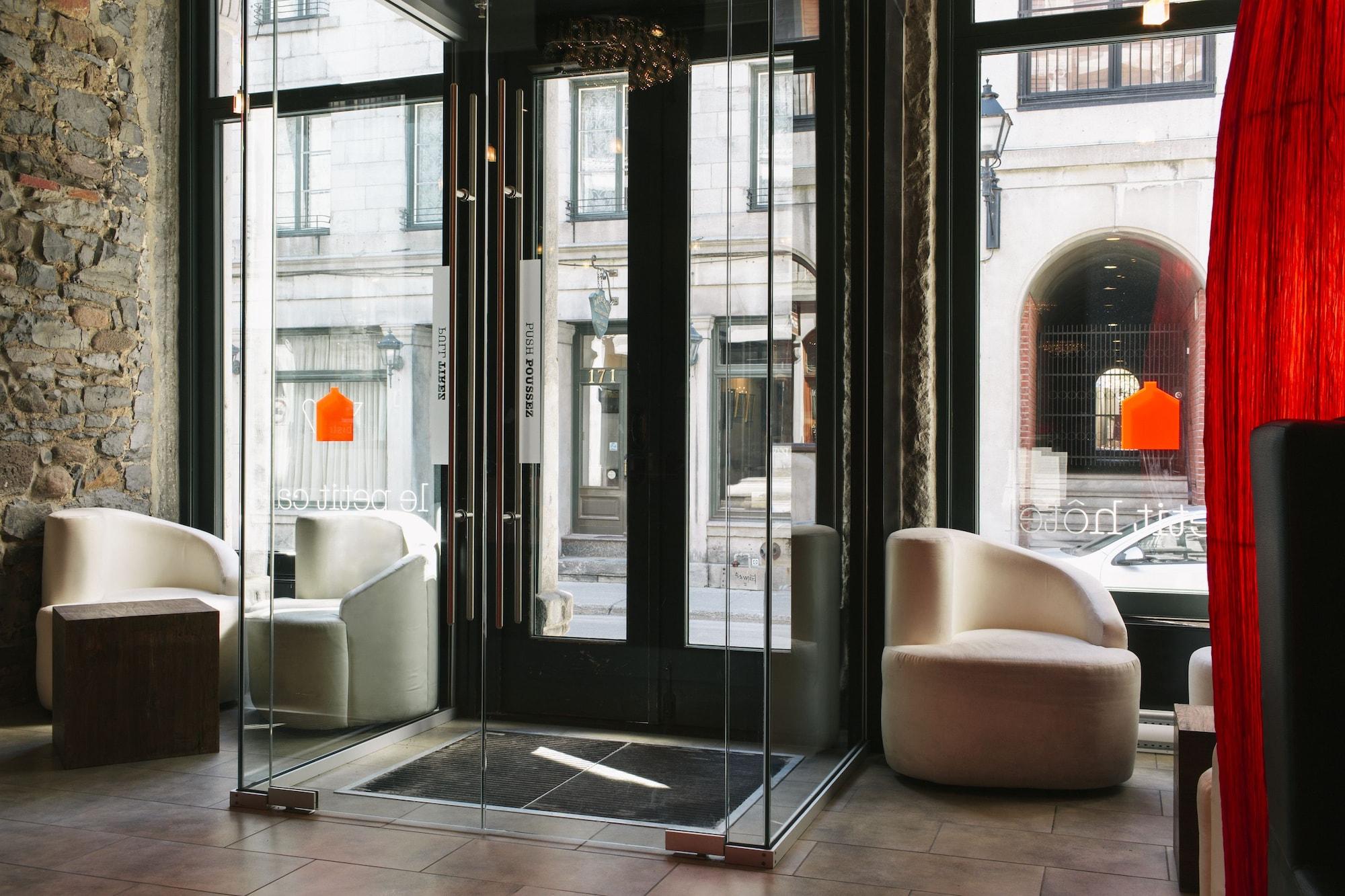 Vista Lobby Le Petit Hotel Vieux-Montreal - Saint-Paul
