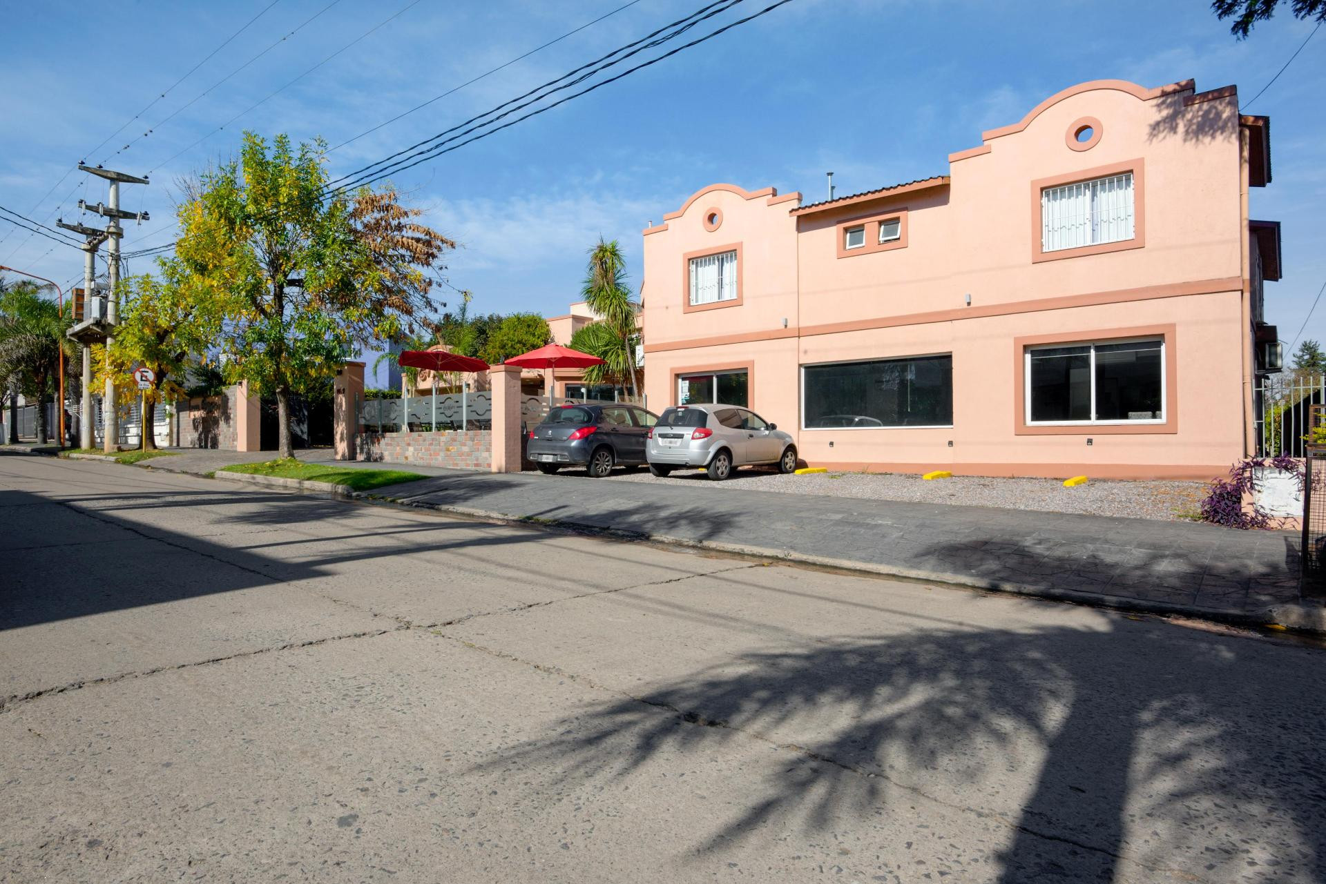 Vista Exterior Hotel Casa Nostra