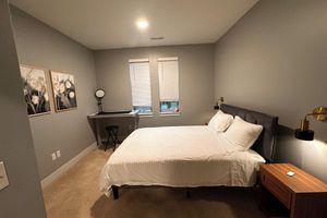 Alquiler Vacacional - Newly Finished 1 BR w/Riverview/Pool/Gym Access/Airbed