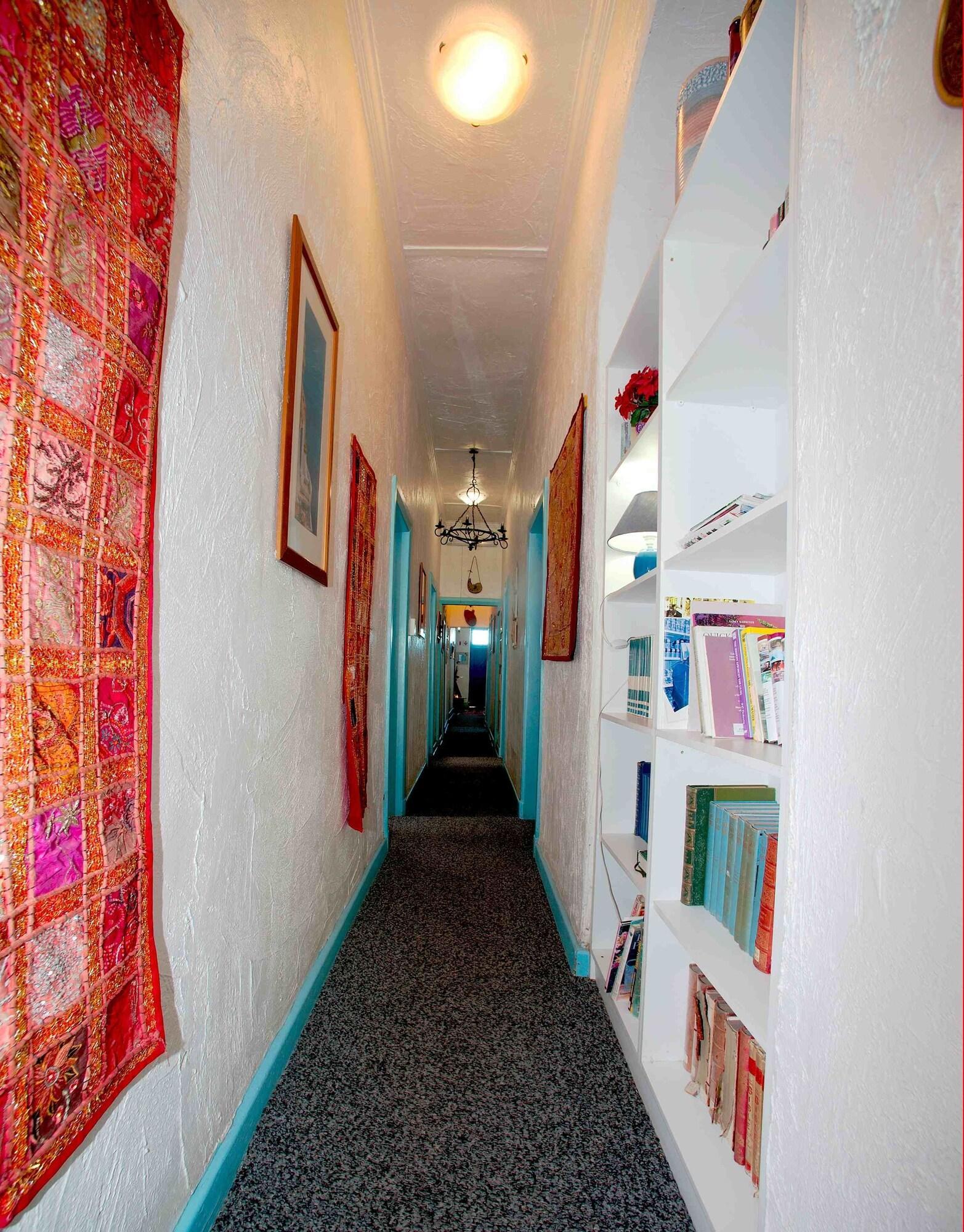 Vista Lobby Athenian Villa