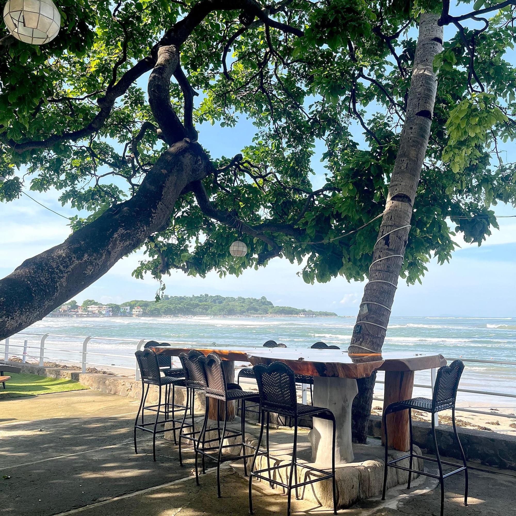 Restaurant The Coral Beach Club