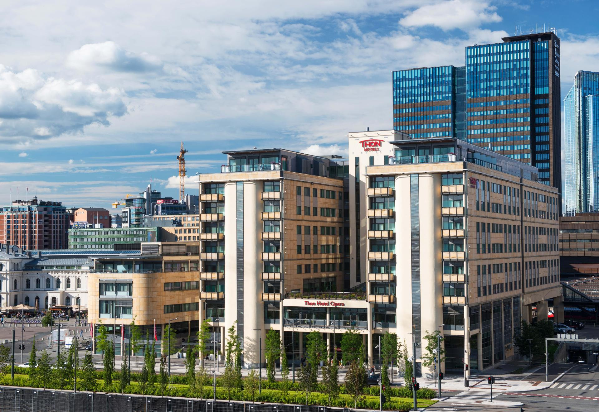 Vista Exterior Thon Hotel Opera