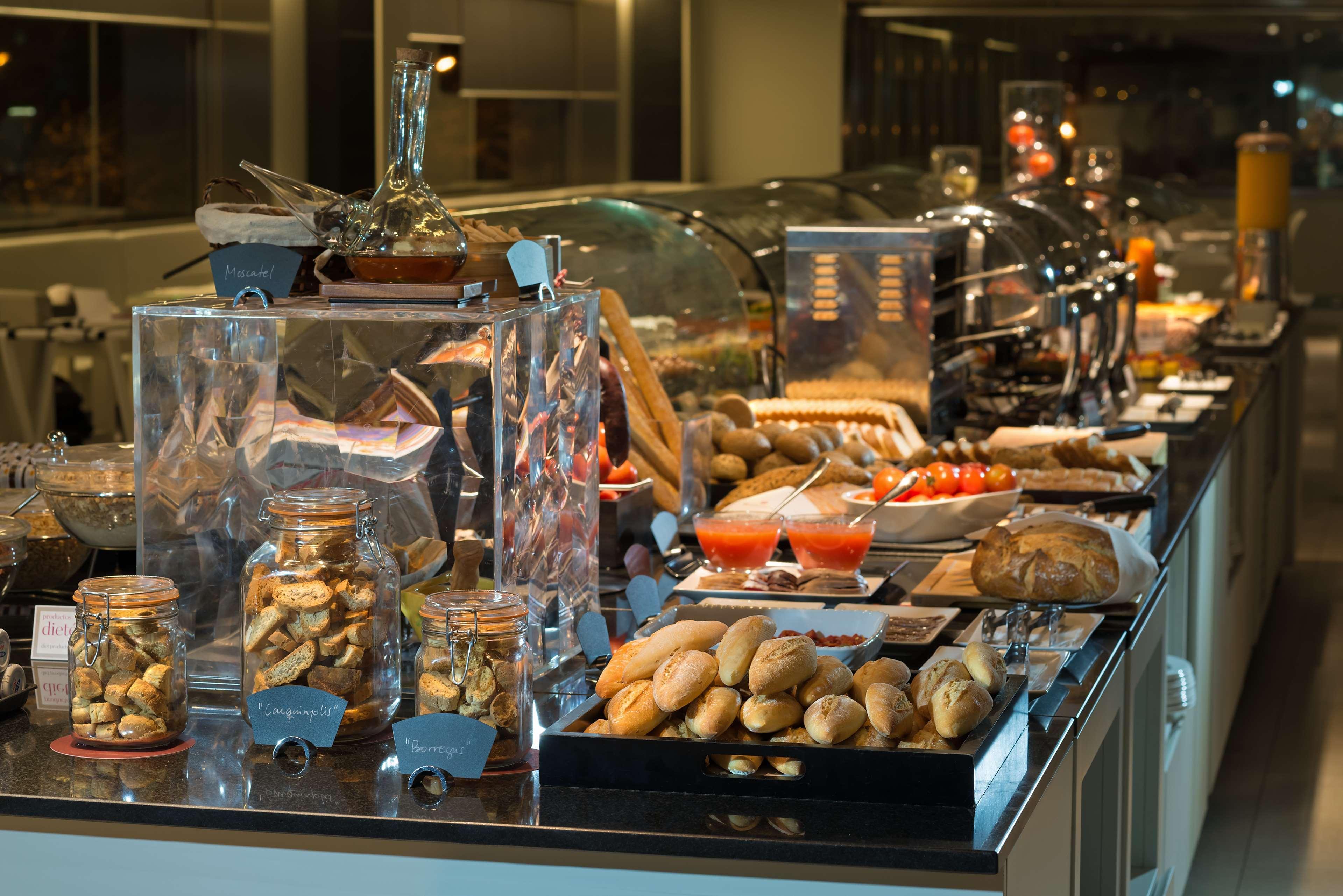 Restaurant NH Collection Barcelona Constanza