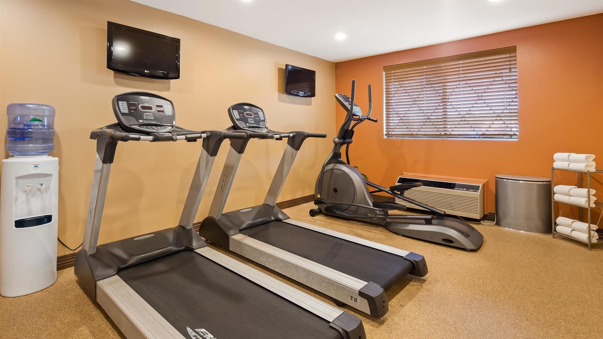 Gimnasio Best Western Plus The Inn at Sharon/Foxboro