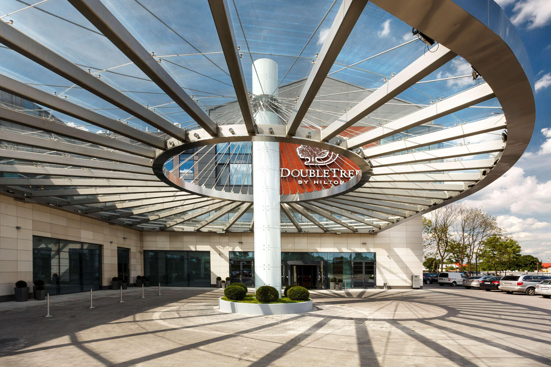 Vista Exterior DoubleTree By Hilton Hotel & Conference Centre Warsaw