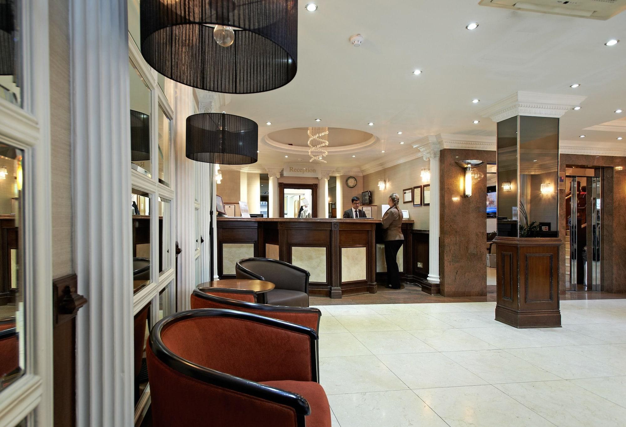 Vista Lobby Royal Eagle Hotel