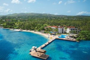 Alojamiento - Coyaba Beach Resort