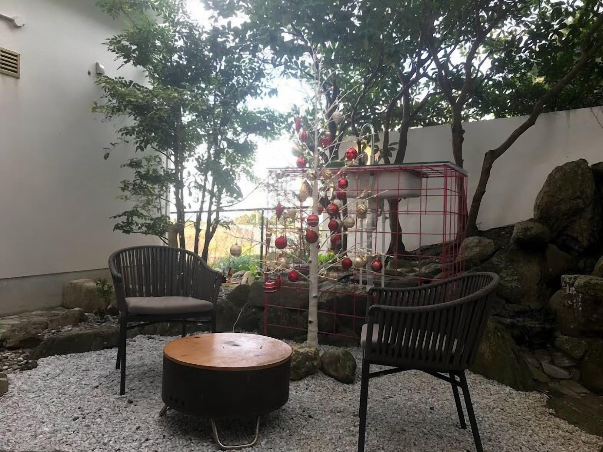 Vista Exterior Guest Living Mu Nanki Shirahama - Hostel