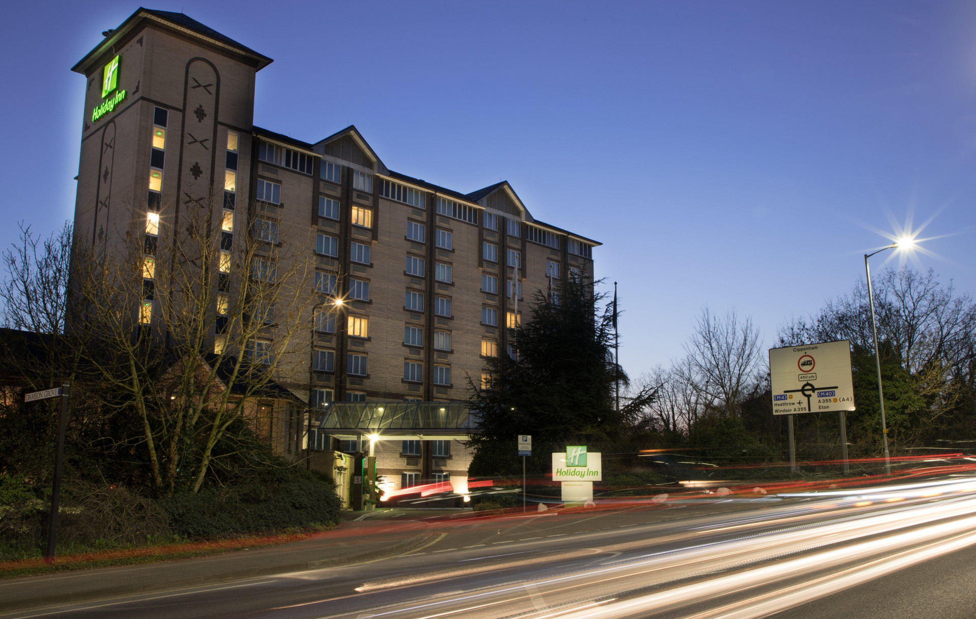 Vista Exterior Holiday Inn Slough - Windsor by IHG
