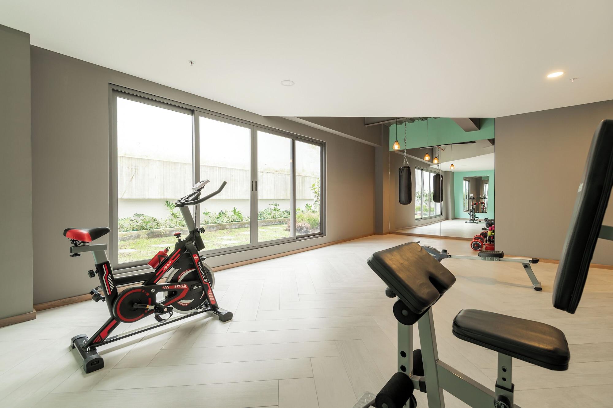 Gimnasio Edificio Efyra by Host Ecuador