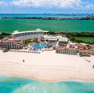 Grand Park Royal Cancún