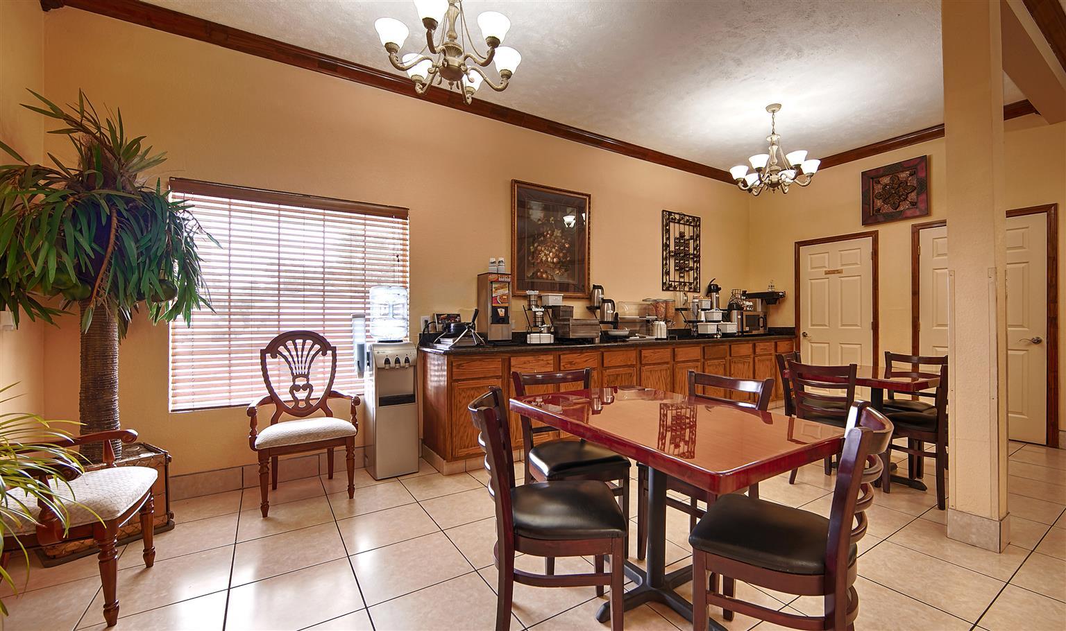 Restaurant Americas Best Value Inn Winnsboro, LA
