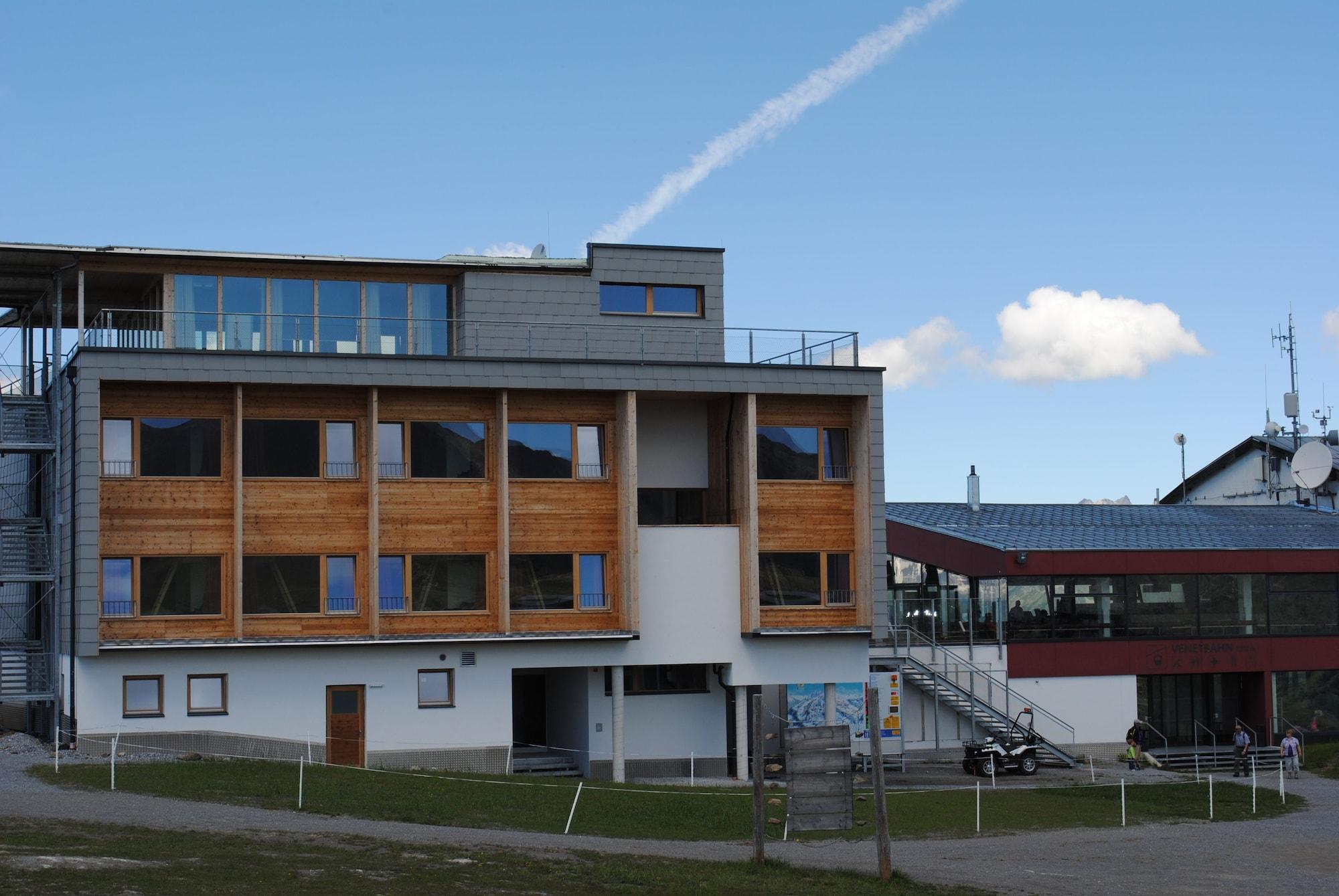 Vista Exterior Venet Gipfelhütte