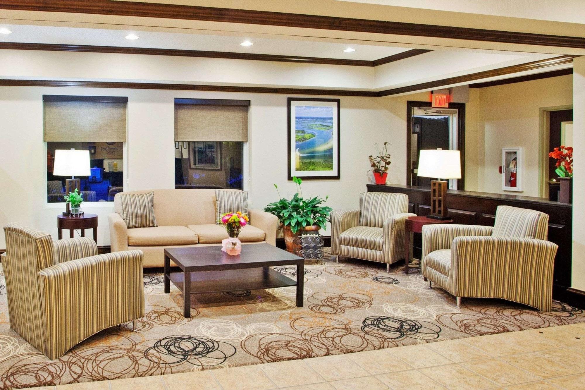 Vista Lobby Comfort Inn