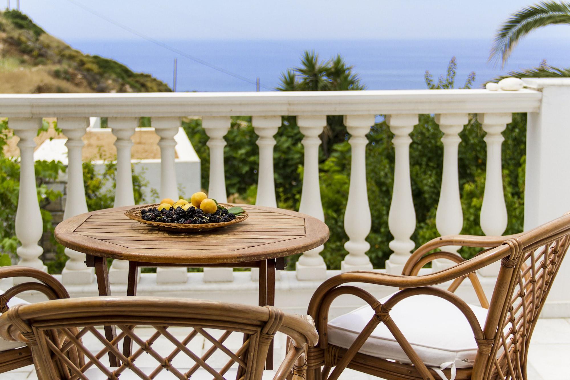 Equipamiento de Habitación Petrino