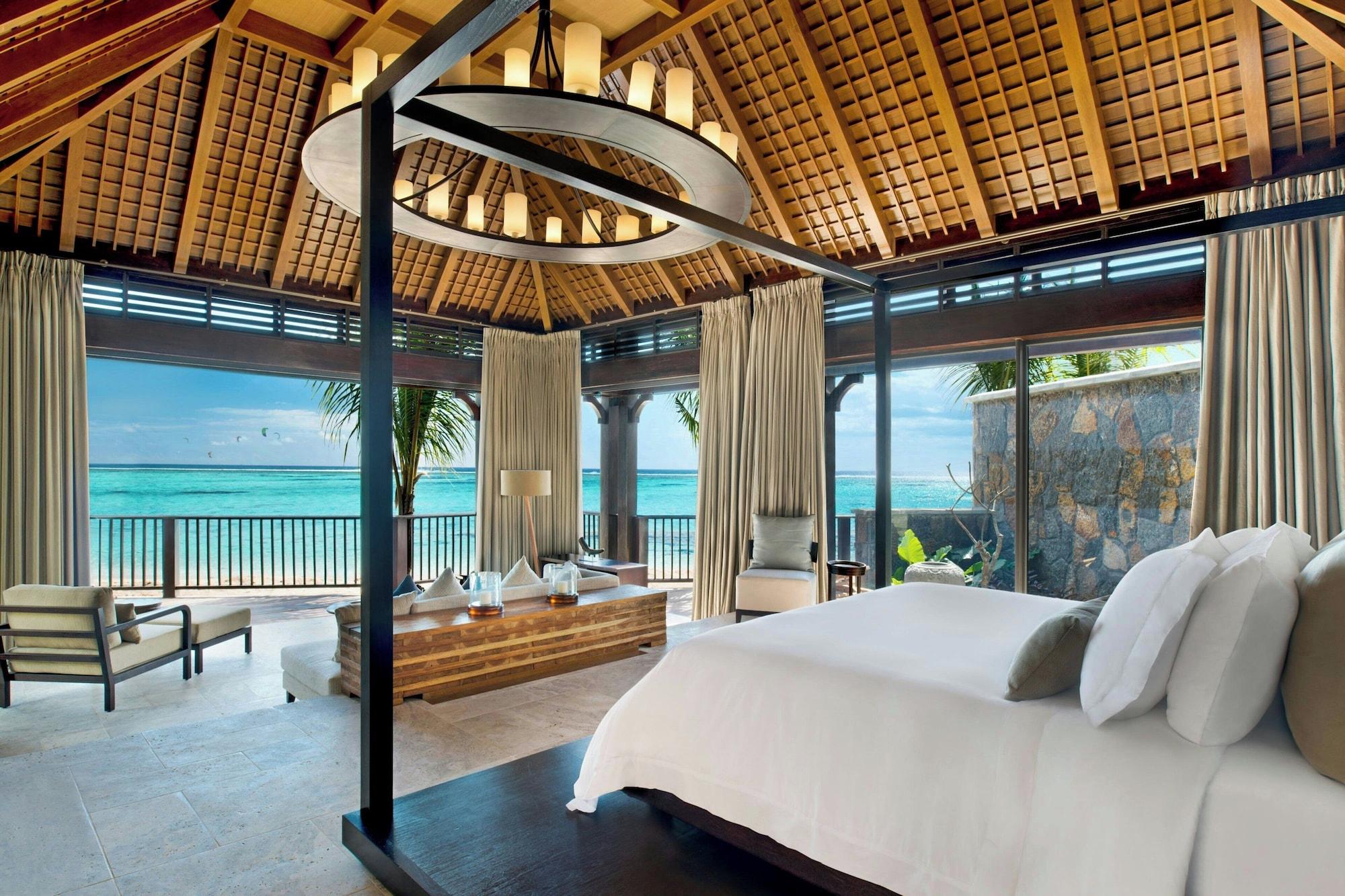 Playa The St. Regis Le Morne Resort, Mauritius