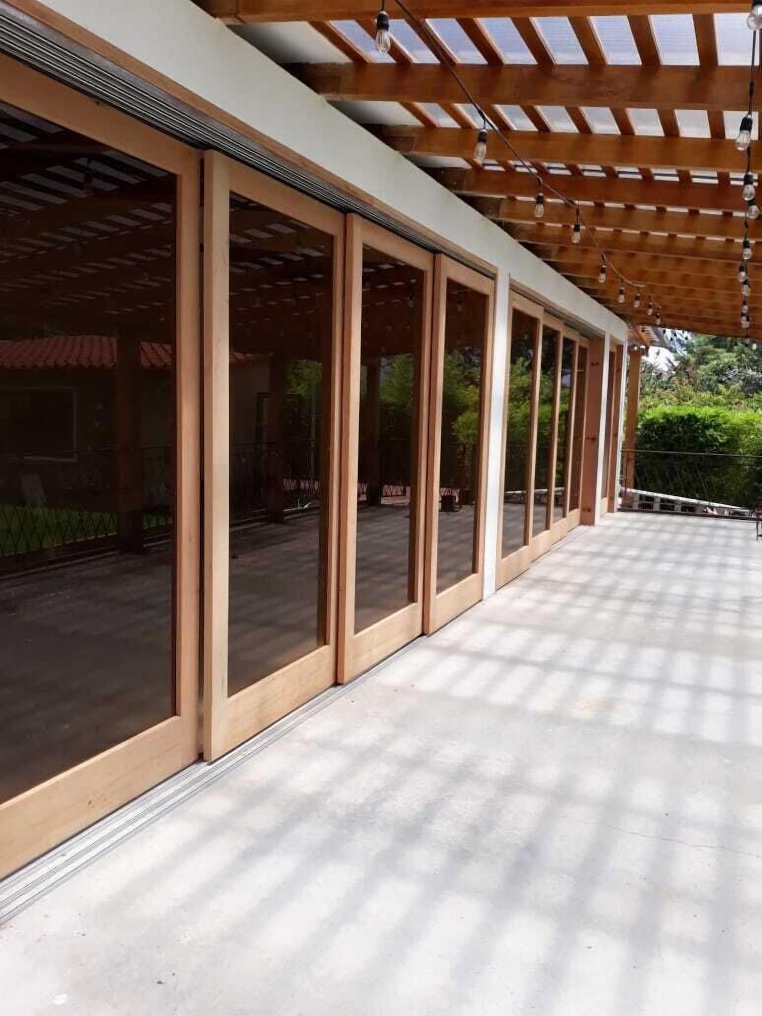 Sala de Reuniones Bamboo Village Place
