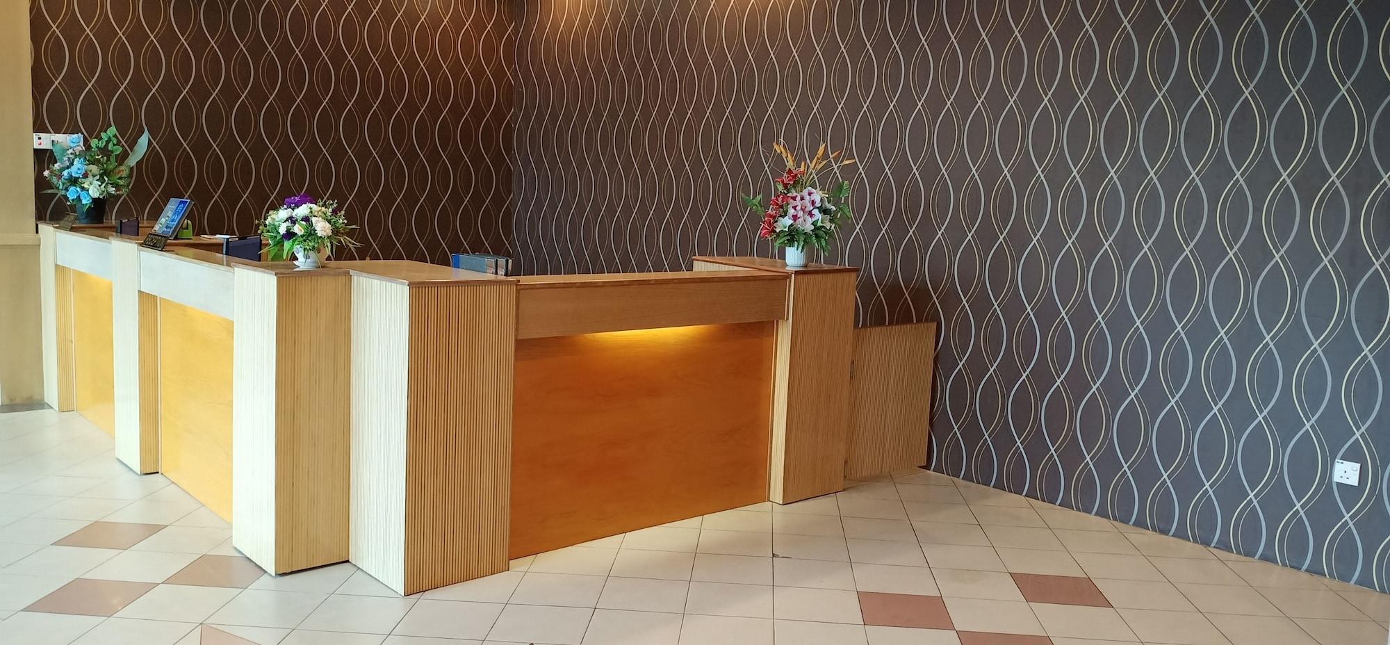 Vista Lobby Mayres Hotel Kota Tinggi