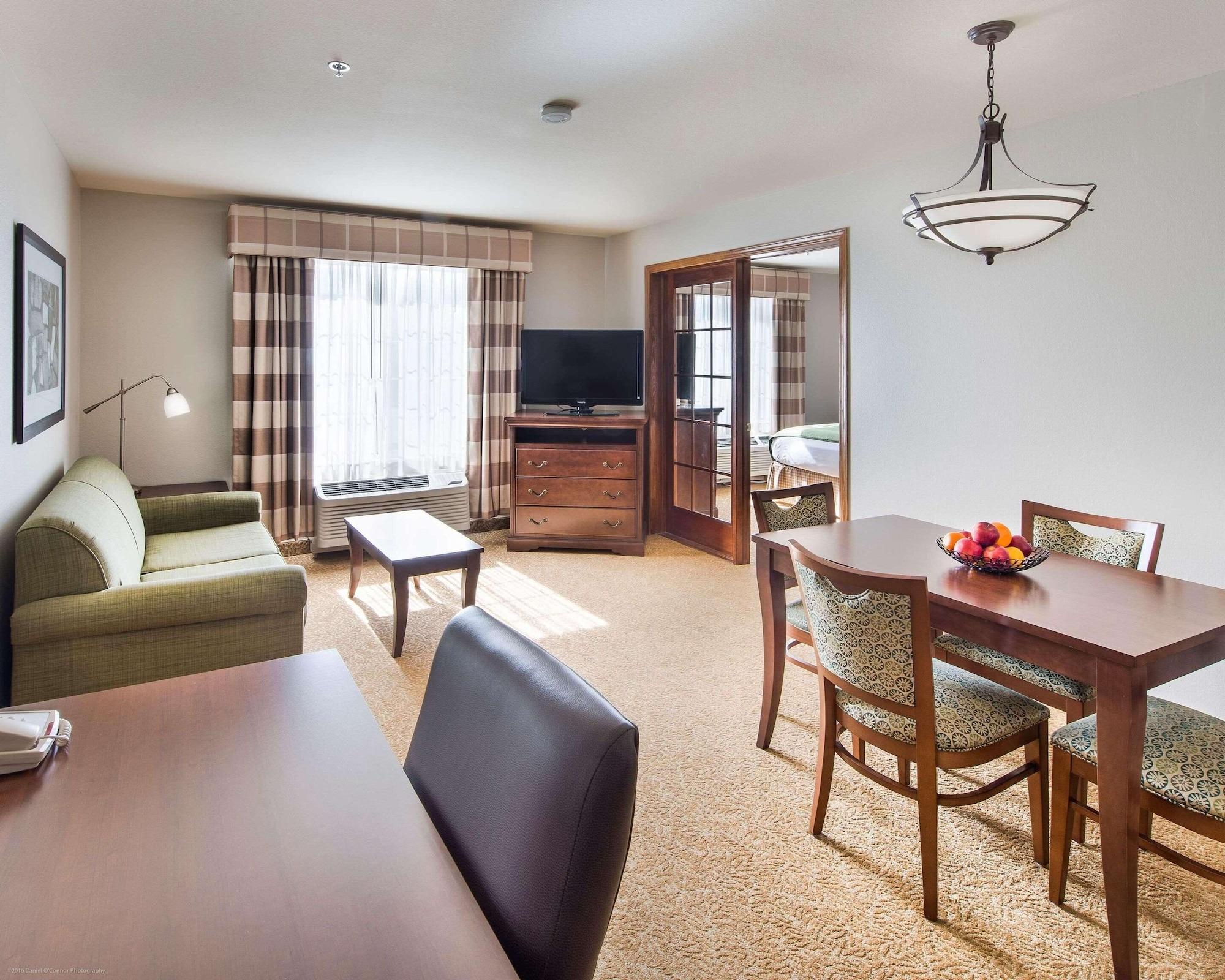 Habitación Country Inn & Suites by Radisson, Greeley, CO