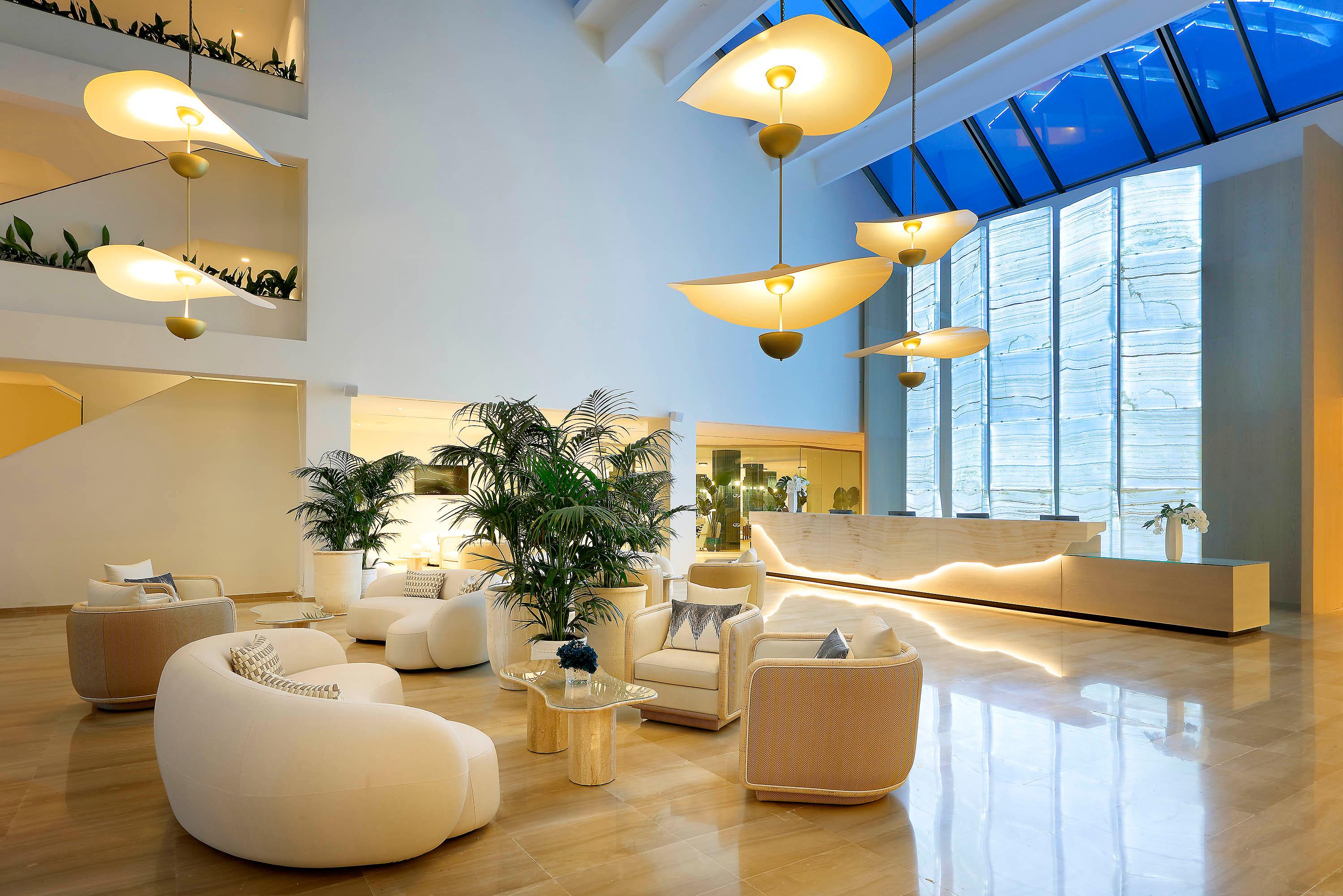 Vista Exterior Grand Palladium Select Palace Ibiza - All Inclusive