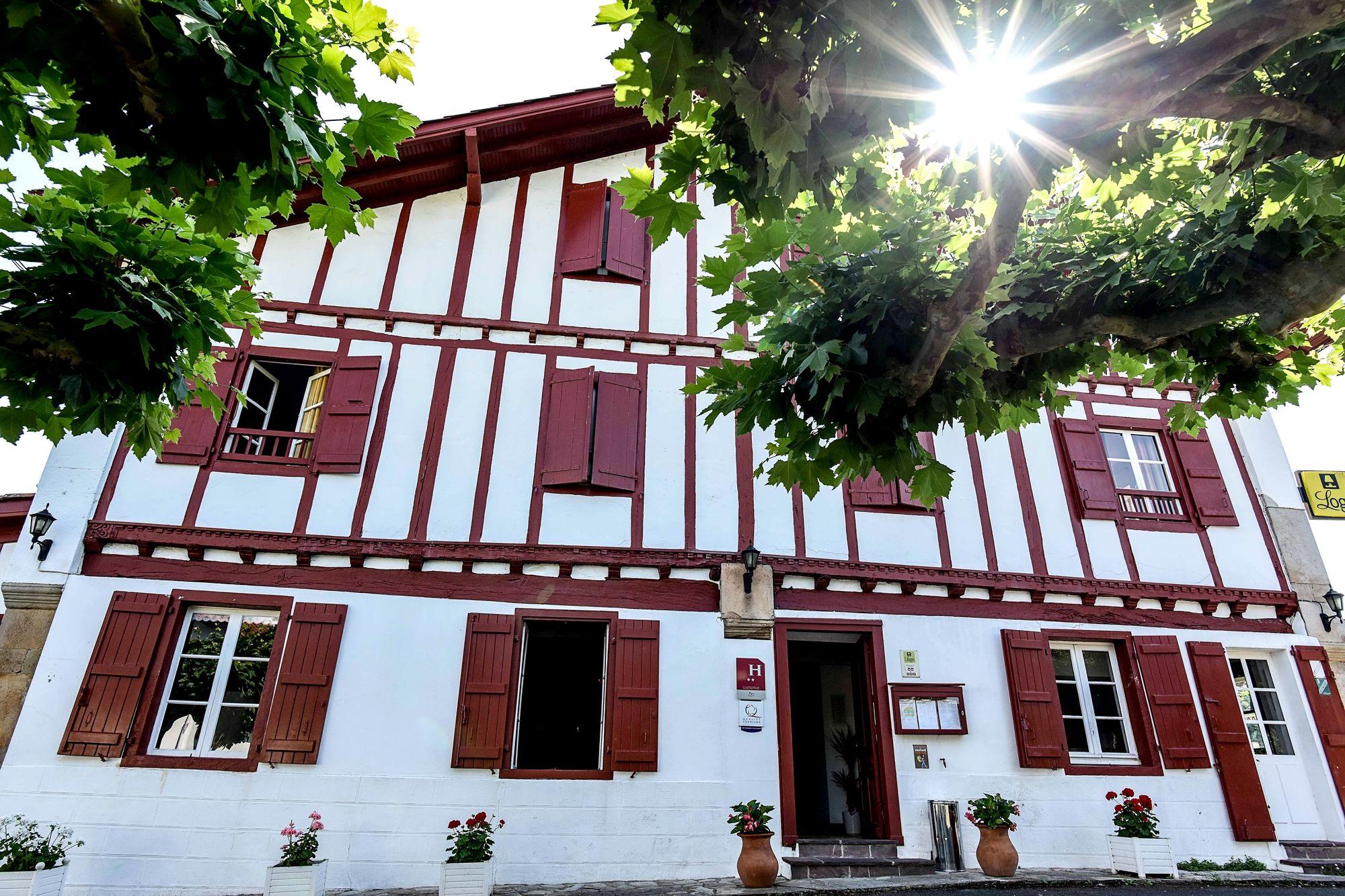 Varios Hotel Restaurant Baratxartea