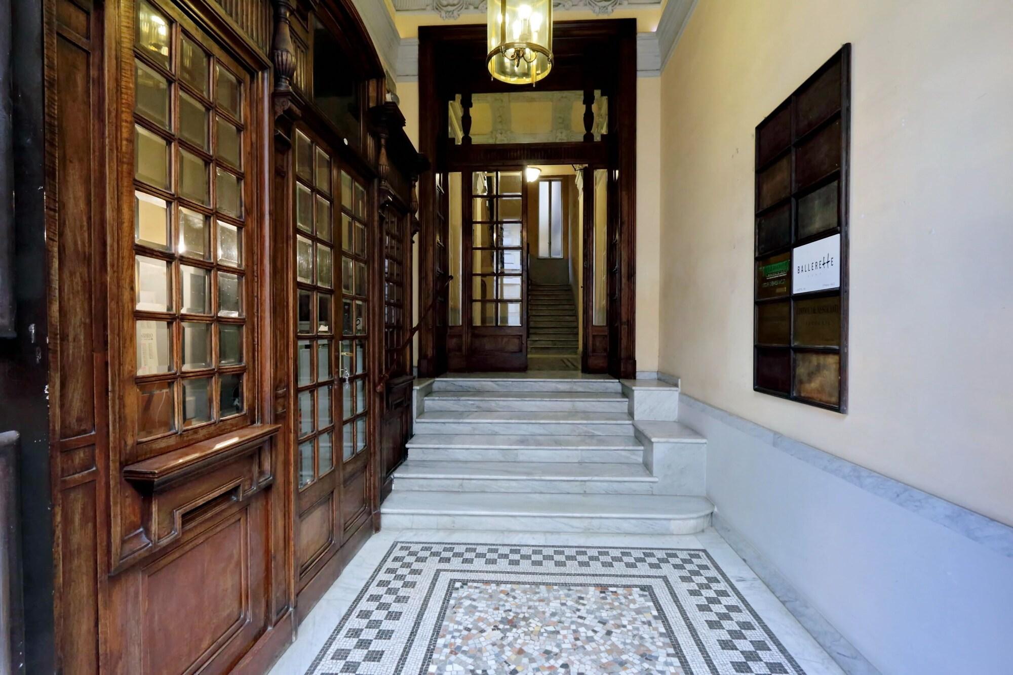 Vista Lobby Relais Vittoria Colonna