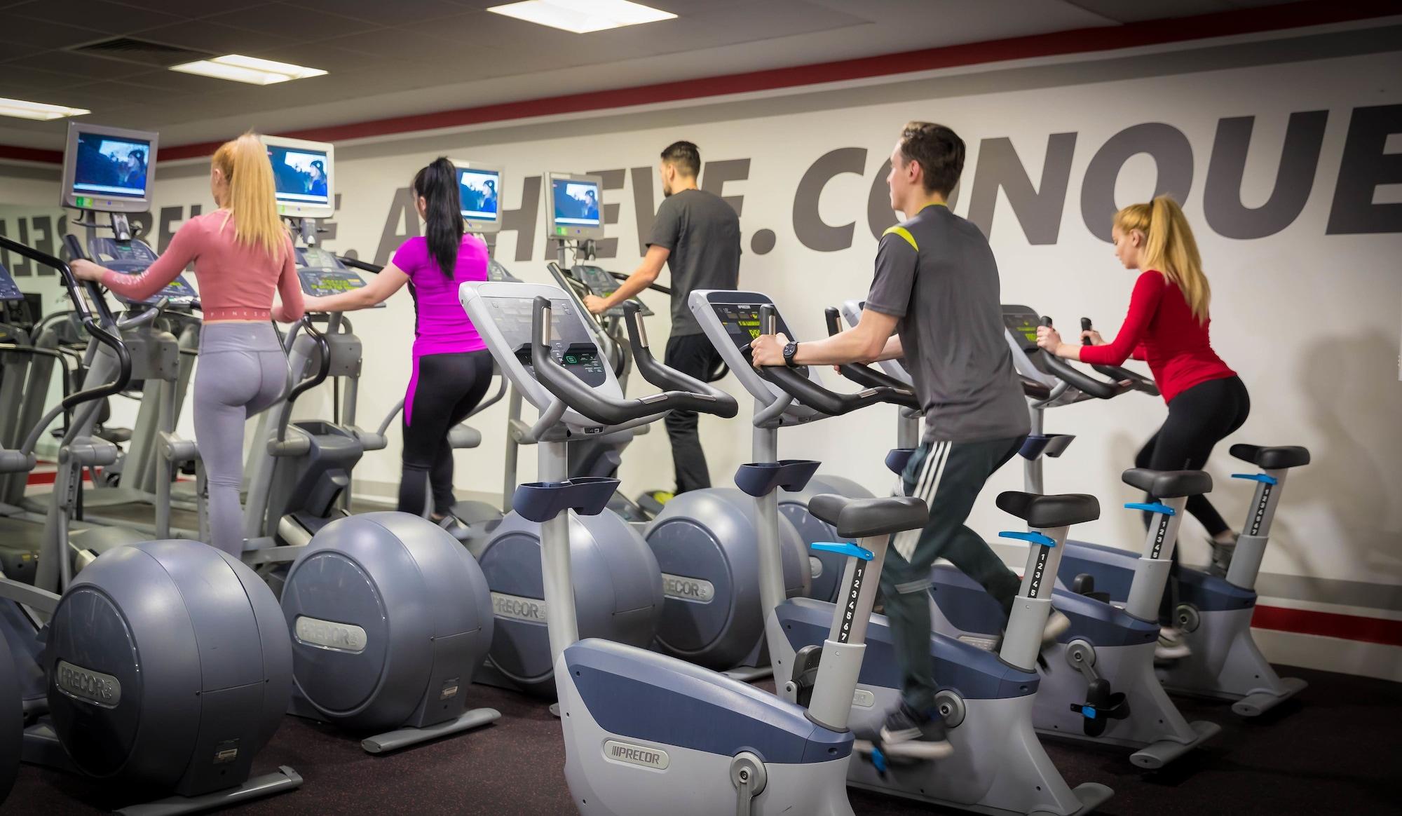 Gimnasio Clayton Hotel Cardiff Lane