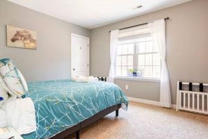 Alquiler Vacacional - Beautiful and Spacious home w/Outdoor Kitchen